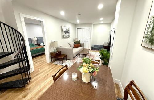 The Canopy 4BR Forest Escape Spa, Sip, and Unwind - Foto 21