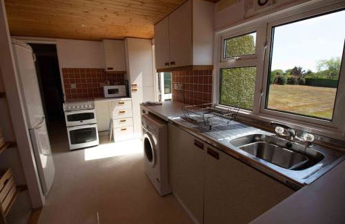 The Little House - Photo 33