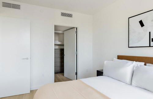 Blueground Chelsea rooftop pool nr High Line NYC-2145 - Foto 10