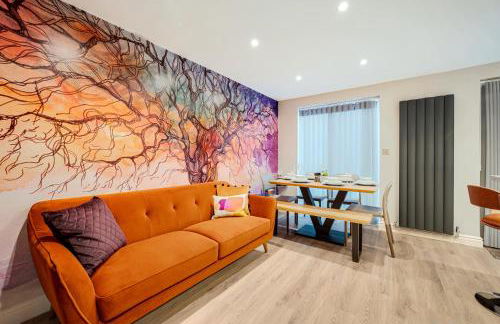 3BR Georgian Quarter Coach Houses - Private Parking - Foto 5