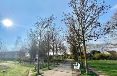 Le Domaine Réservé , parking et écrin de verdure - Foto 42