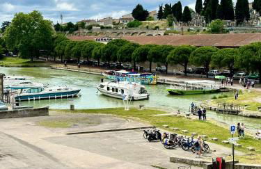 Le Bristol - Gîtes Canal & Chenier, proche gare - Foto 8