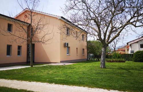 Apartment R & Z-Brand new family apartment with a spacious yard - Foto 26