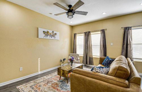 Pet-Friendly Home 2 Miles to Lake Conroe! - Photo 4