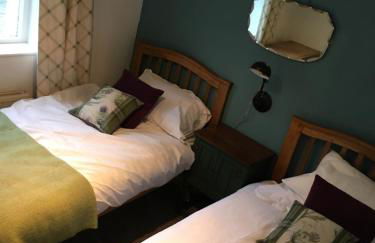 The Mews, Talley - Photo 7