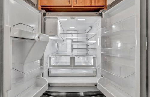 Little Italy & CWRU w King BedGymParkingWD - Foto 21