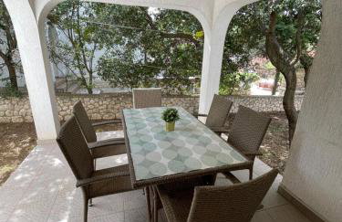 Apartmani Leskovar - Photo 11