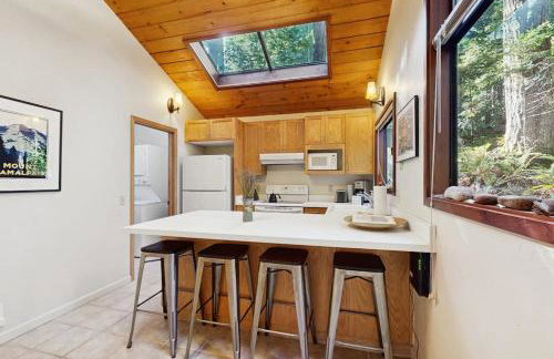 Deep Woods Hideaway - Photo 4