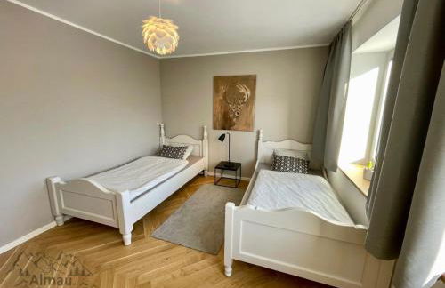 Ferienhaus AlmauBayern - mit Bergblick und großem Garten - Foto 31