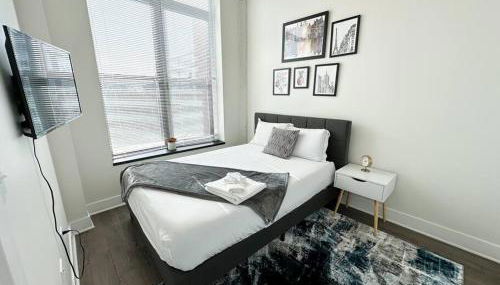 Group-Friendly 2BR with Optional Parking and Gym Access Near McCormick Place and Soldier Field - Foto 5, towels