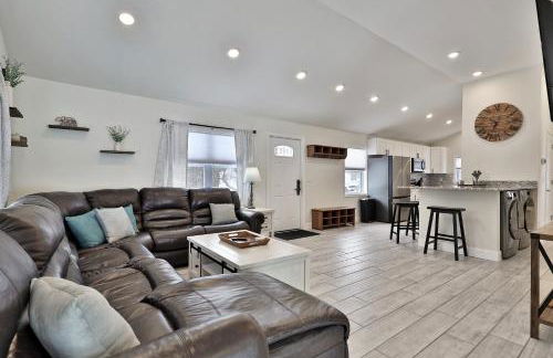 Rutland's Hidden Gem: 2 Br/1ba Renovated Home Close To Everything 2 Bedroom Home - Foto 23