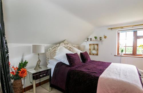 Beautiful 5-Bedroom Home with Cinema & Games Room - Foto 18