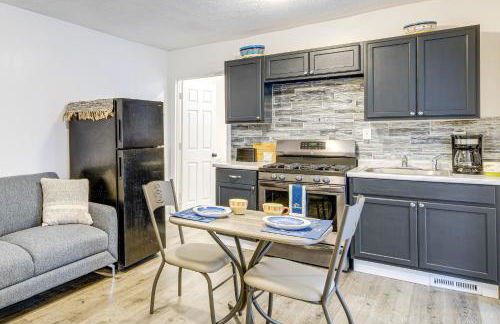 Walkable Barberton Apartment 9 Mi to Akron! - Foto 7