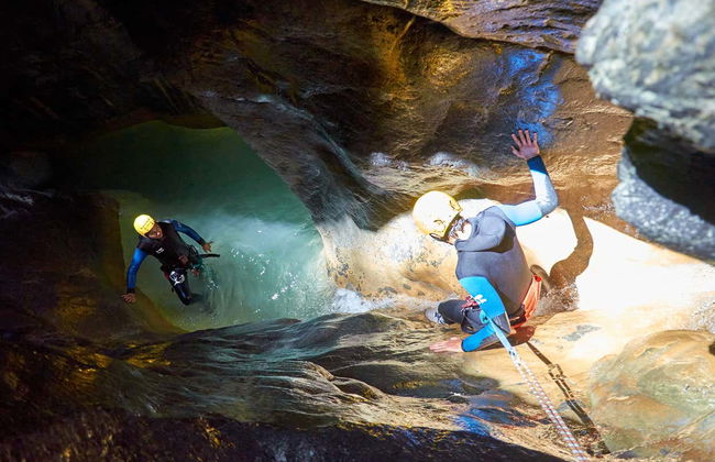Barranquismo en el Pirineo aragonés - Foto 2