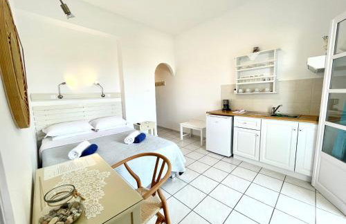 Anna's Studio - Photo 5