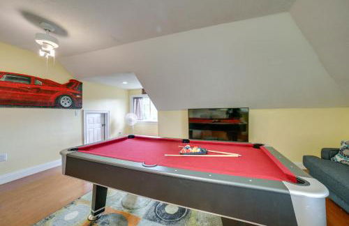 Inviting Connellsville Getaway with Deck! - Foto 25