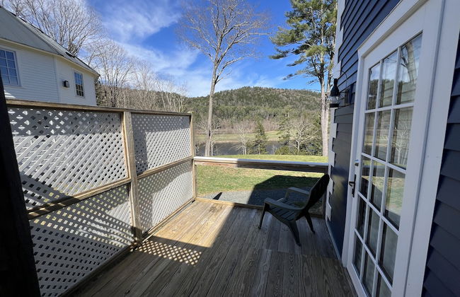 Home On The Connecticut - Photo 9