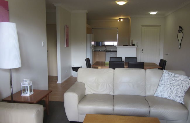 Margaret River Beach Apartments - Photo 23