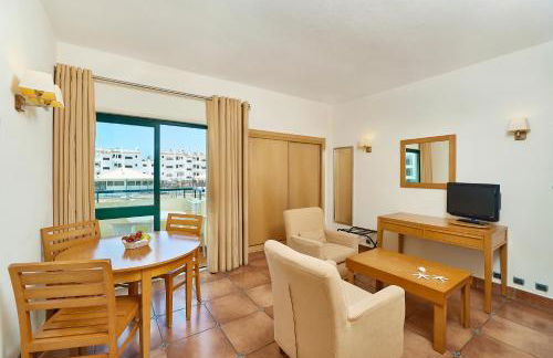 Oceanus Aparthotel - Foto 13