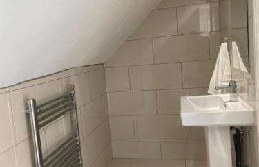 Cosy London Home with 2 Bedrooms - Foto 7