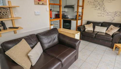 Shipwreck Chalet - Photo 4