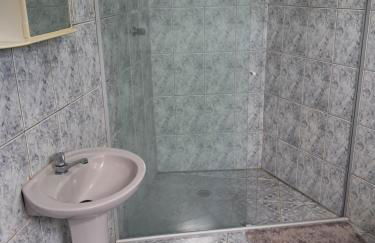 Kitnet 500m da praia - Foto 3