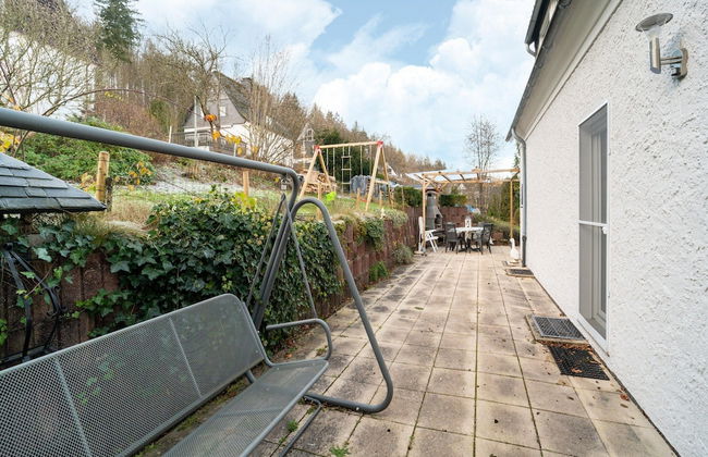 Cosy Holiday Home Yalet in Brilon-wald - Foto 14