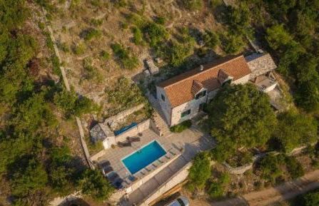 Stone Dalmatian House Modern, Stylish with Pool - Foto 27