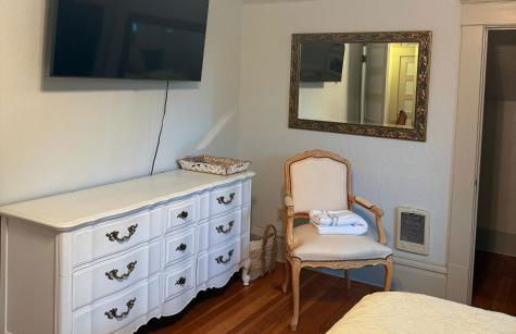 University House - Photo 9