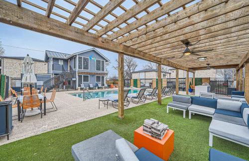 Your Modern 2B Getaway - W/D, Pool, Prkg - 10min to DTWN - Foto 20