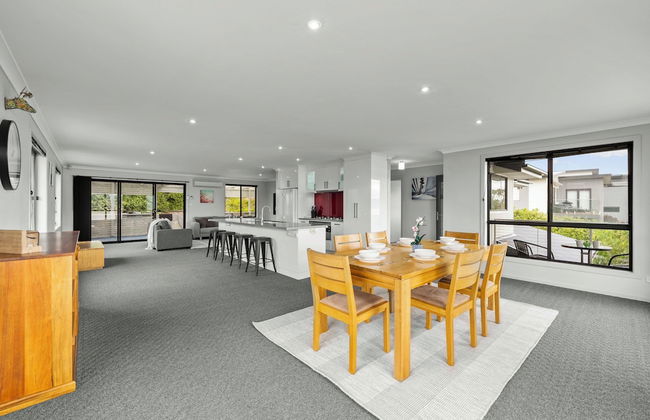 4 Bedroom House - Gorgeous View - Foto 18