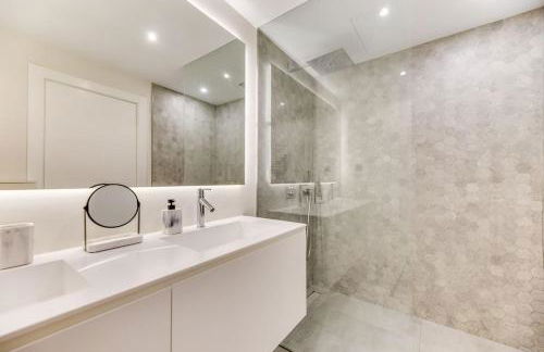 Luxury 5-Bedroom Townhouse in Puente Romano - Foto 24