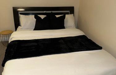 Cozy Two Bedroom in Welling - Photo 8