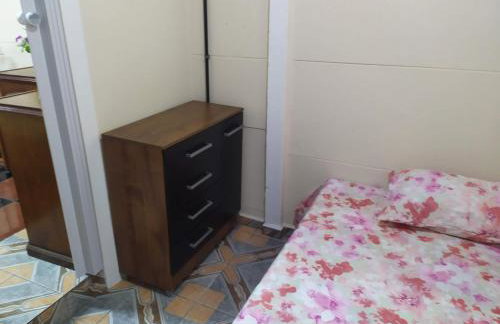 Pousada-Flat-Kitnet Mobiliada c Sala e 40m2 de conforto - Foto 7