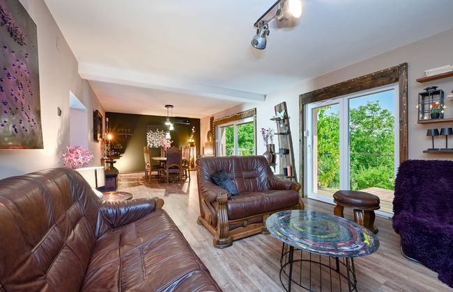 3 Bed Villa-sleeps 8-private Pool - Photo 12