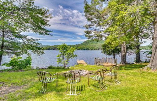 Lakefront Corinth Log Home Private Dock, Fire Pit - Foto 2