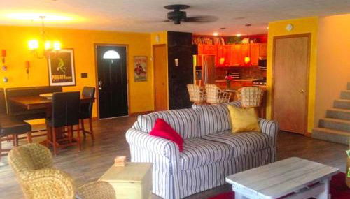 Lakeside Vacation Rental with Hot Tub near Fort Wayne, Indiana - Foto 2