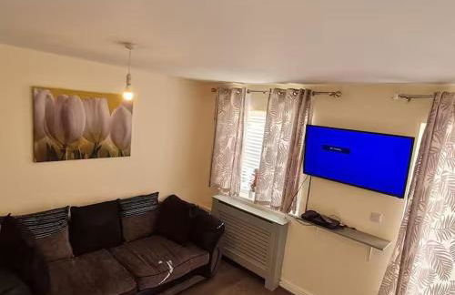 Spacious 3-Bed House - Sleeps 8 Garden & Parking - Foto 31