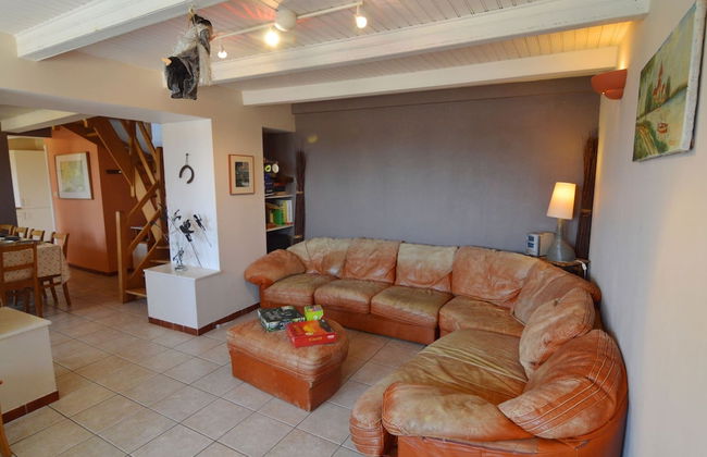 Modern Farmhouse in Chassepierre With Terrace - Photo 18