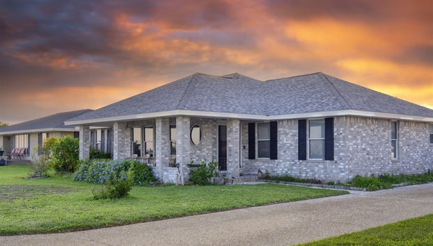 Attitude Adjustment by Miss Kitty’s - Foto 3, Servicios del alojamiento