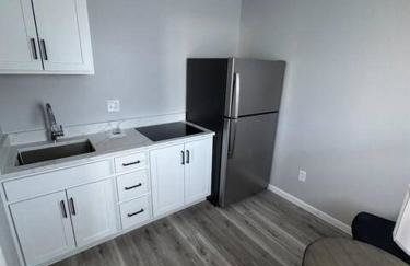 Empire Extended Stay - Foto 19