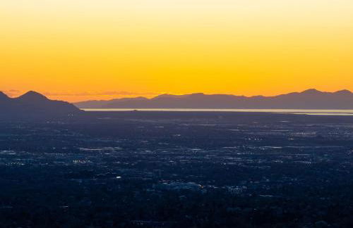 Exclusive Resort Escape - Heated Pool, Spa & Pickleball - Foto 59