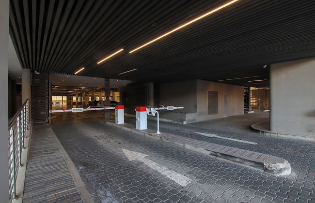 Sandton Smart Apartment Thirty-One - Photo 30