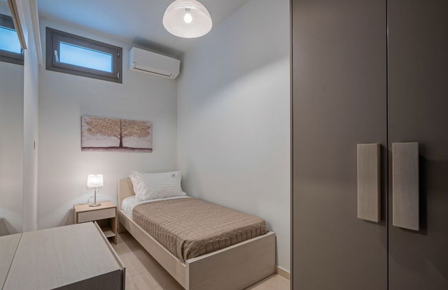 Villa Atyfia - With Private Pool - Photo 37