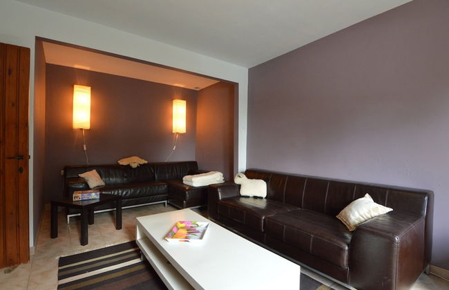 Holiday Home in Odeigne With Sauna - Photo 15