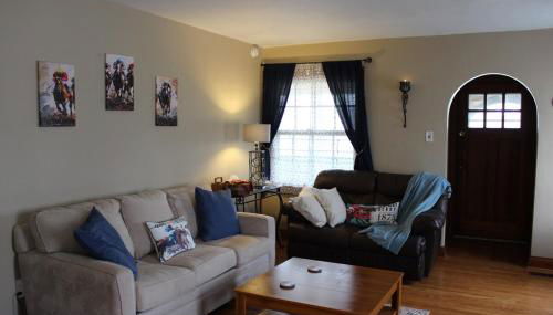 Charming Modern Retreat Near Downtown Jeffersonville & Bob Hedge Park - Foto 5