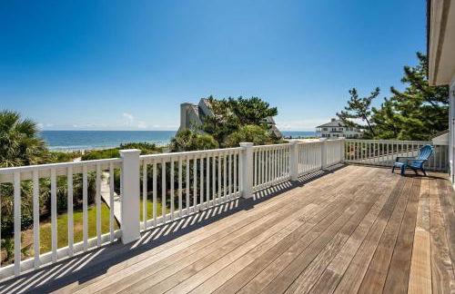 Relax and Enjoy the Spectacular Views in this Picturesque Home home - Foto 30