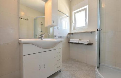 Nice Home In Rogoznica - Foto 33