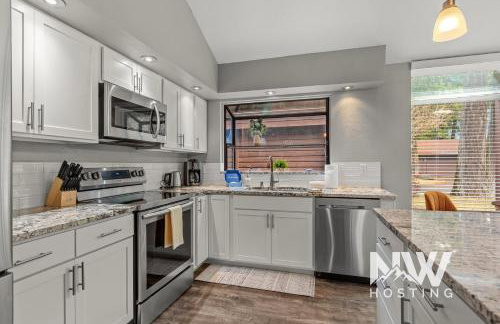 Twin Lakes Village Home Golf Retreat Community Pool Corner Lot and Single Level Living - Foto 13