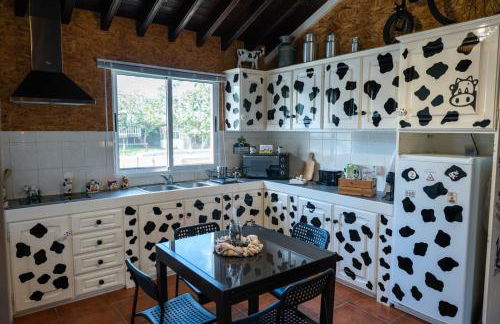 Azores Cow House - Photo 10